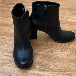 ECCO Black Mid Ankle Boots